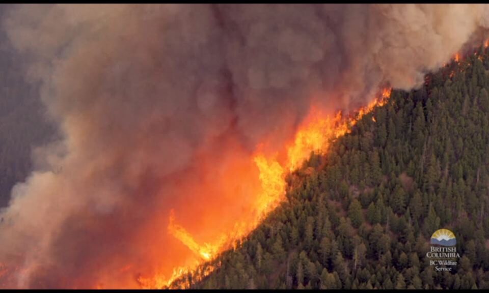 il-canada-teme-un’altra-estate-apocalittica:-quasi-600-incendi-nell’ovest
